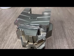 การใส่หม้อที่กําหนดเองความละเอียดสูงใน H13 / 1.2344 / Dievar Steel