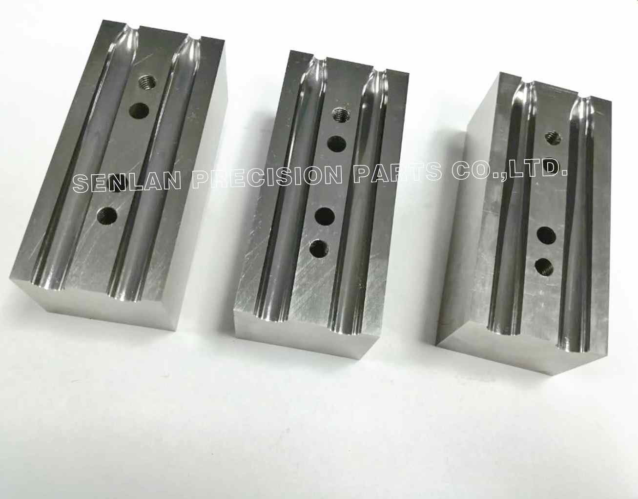 Hpm38 HPM38 Mold Core Slide for Precision Injection Molding
