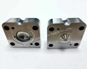 0.01 มิลลิเมตรขนานความแม่นยำ Cnc กลึงชิ้นส่วนแม่พิมพ์พลาสติกโพรงโพรงแทรก
