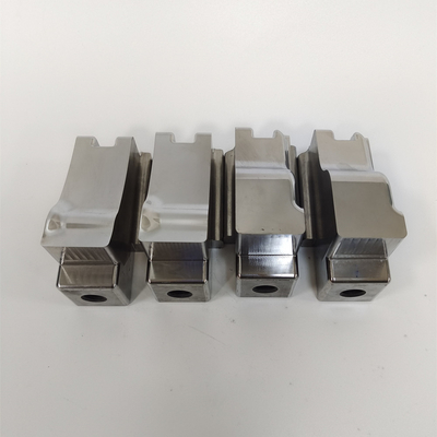 ชิ้นส่วนแม่พิมพ์แทรกแกนกัด CNC พร้อมการตัดลวดสำหรับชิ้นส่วนแม่พิมพ์ฉีด